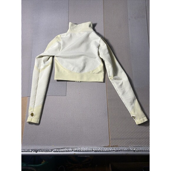 Mix Crop Jacket Performance Yellow Womens Medium Thumb‎ Holes Running Outdoor - Picture 4 of 4
